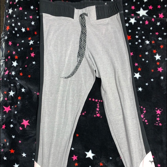Victoria's Secret Pants - VS yoga pants